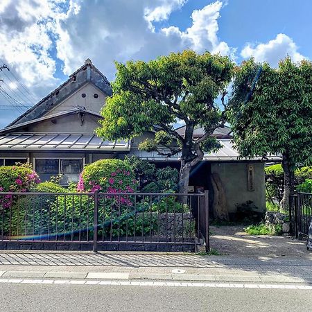 Guest House Yukari Tsuru Eksteriør billede