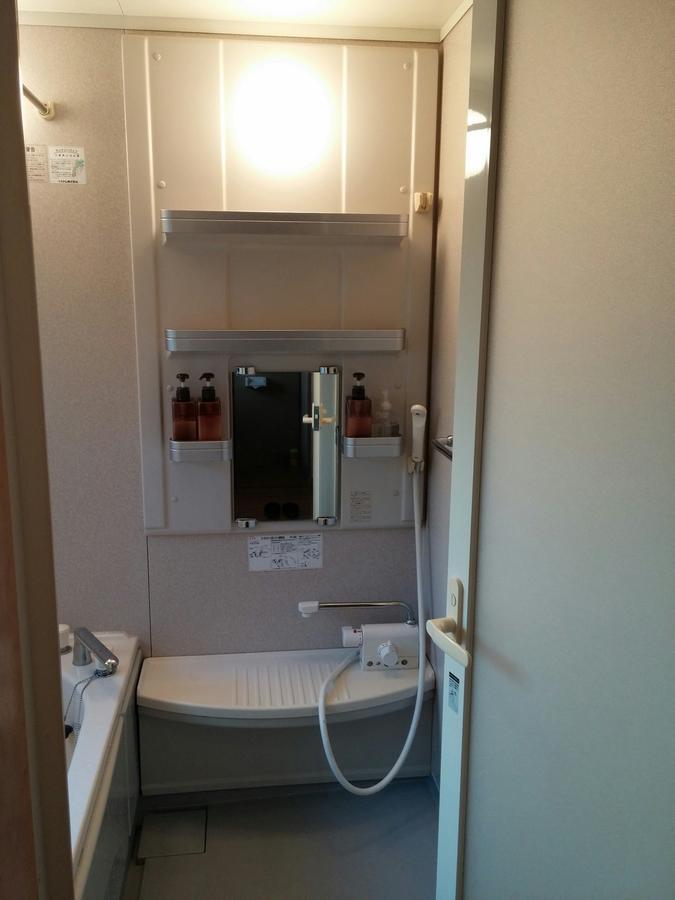 Guest House Yukari Tsuru Eksteriør billede