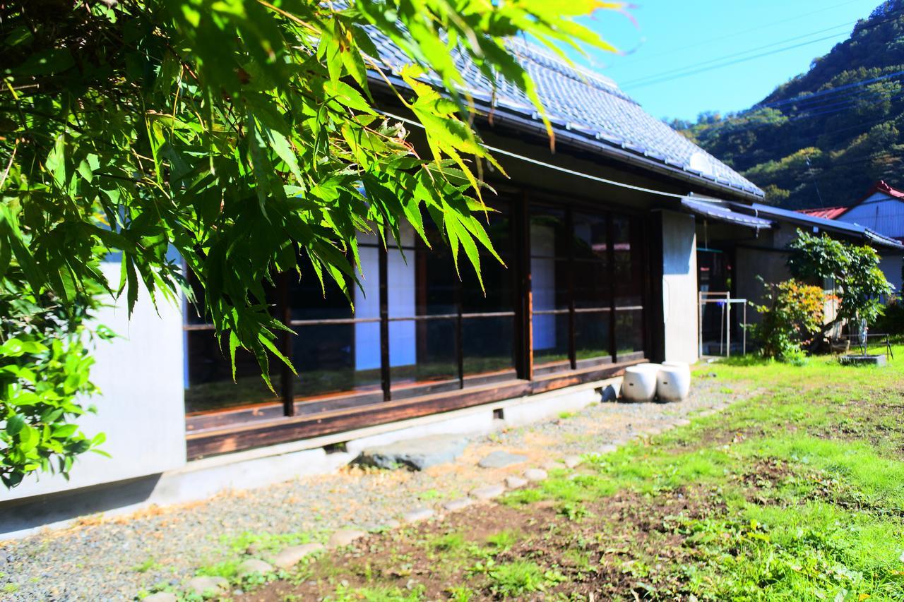 Guest House Yukari Tsuru Eksteriør billede